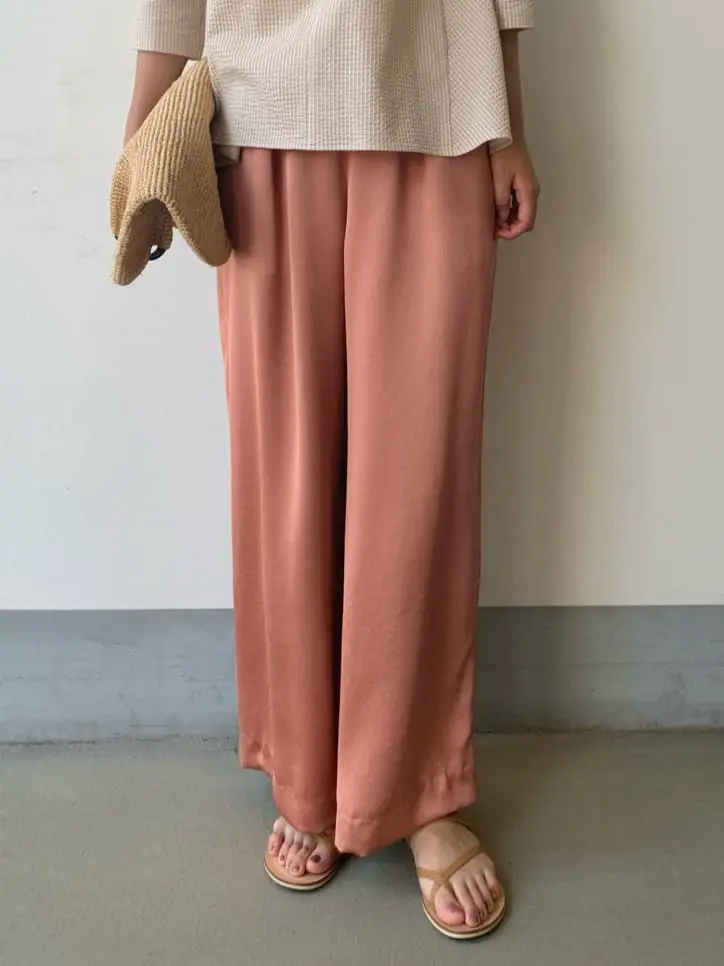 23区 秋葉 コーディネート画像