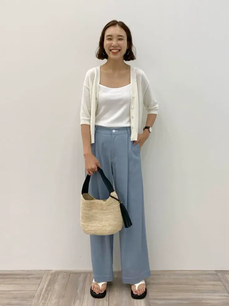 23区 秋葉 コーディネート画像