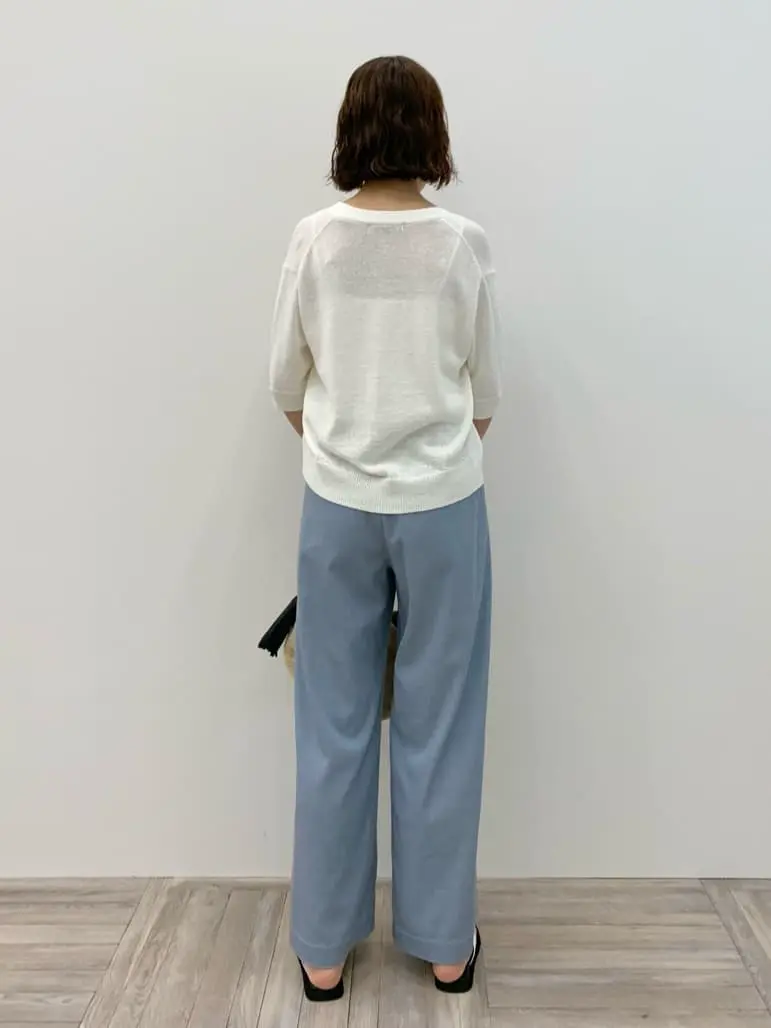 23区 秋葉 コーディネート画像