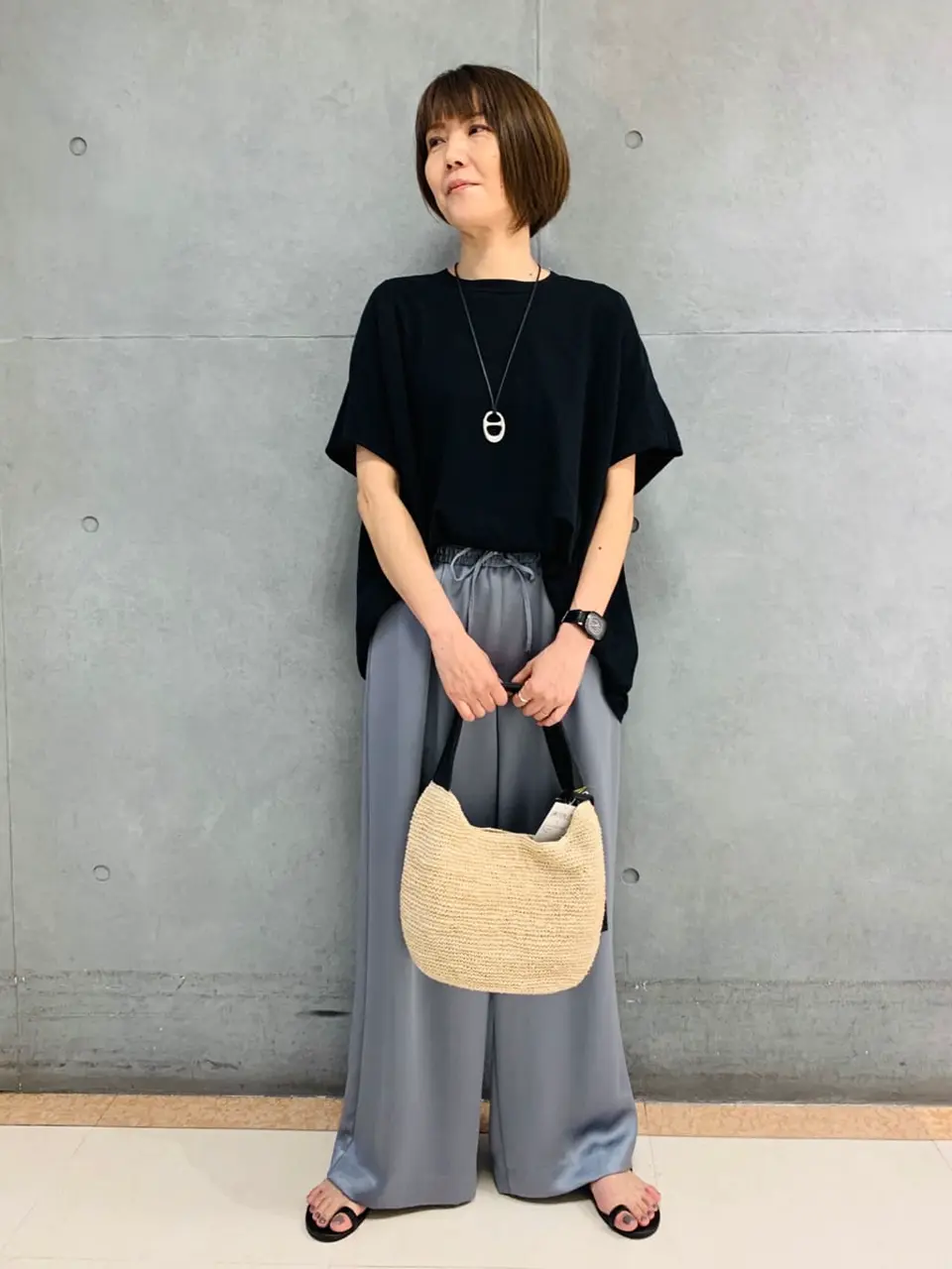  スタッフ  コーディネート画像