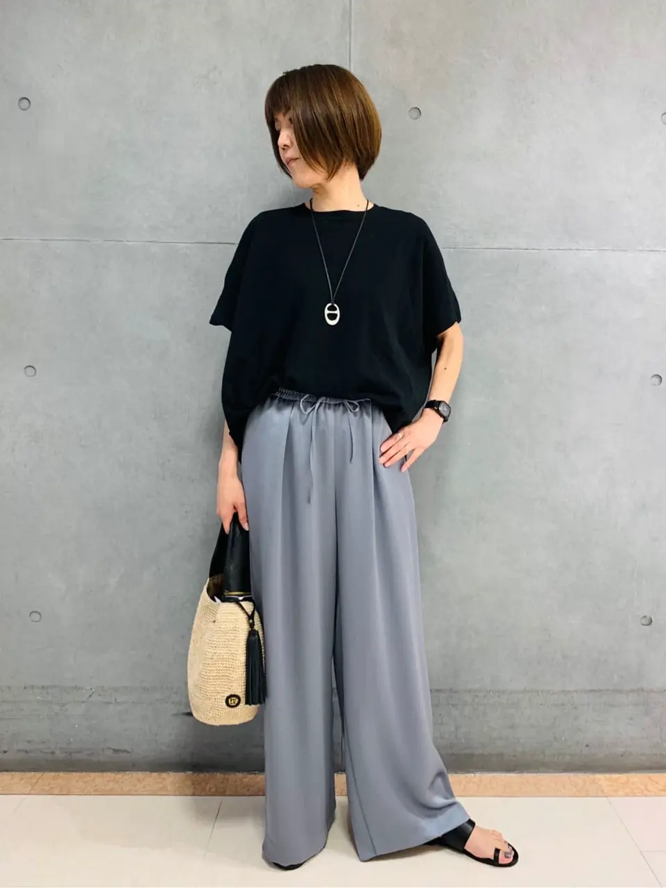 23区 スタッフ  コーディネート画像