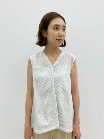 23区 秋葉 コーディネート画像