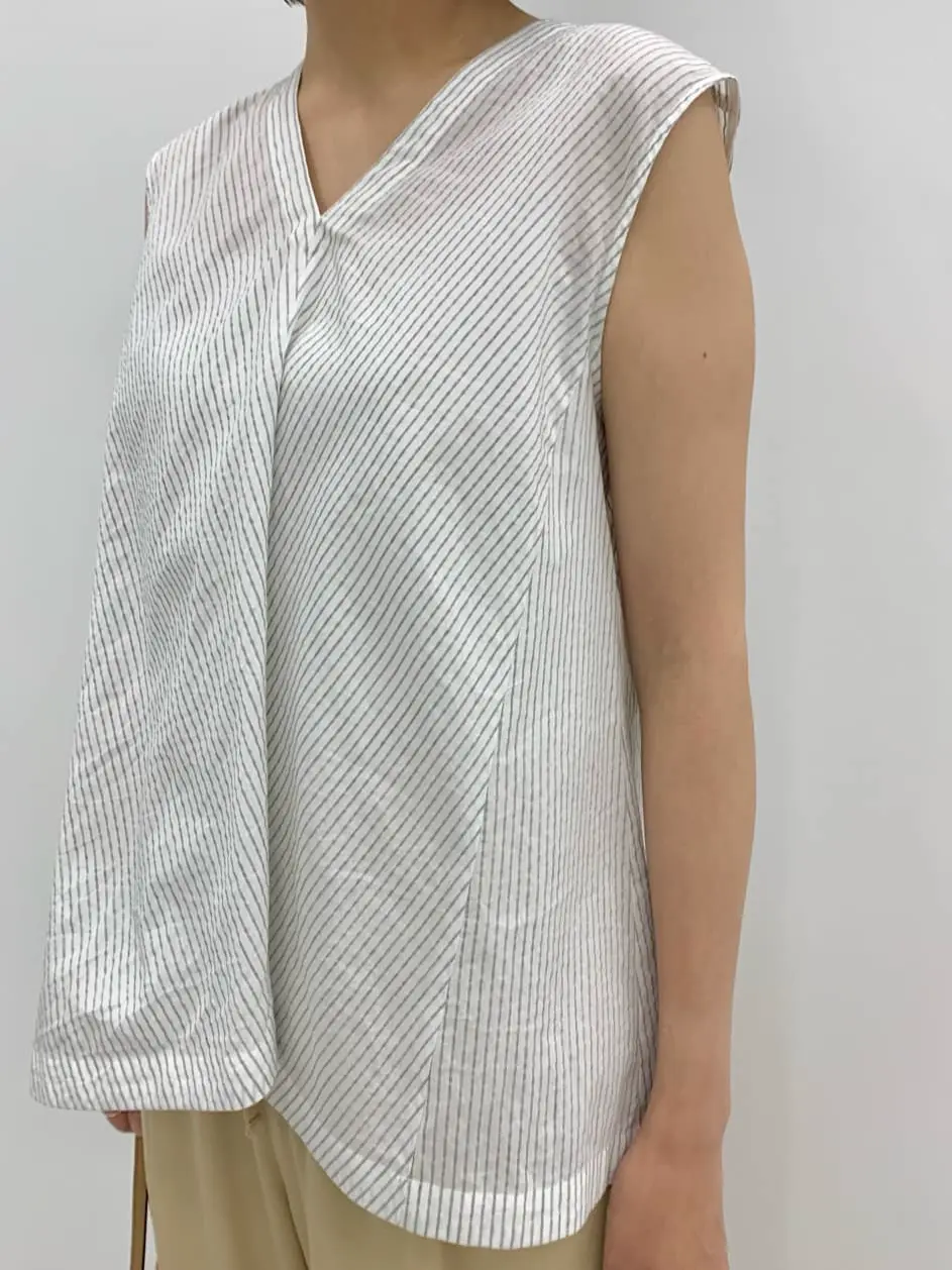 23区 秋葉 コーディネート画像