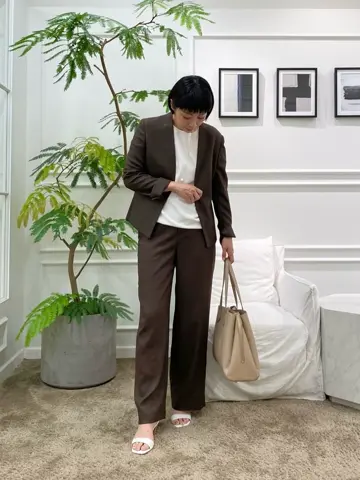 23区 岡本 コーディネート画像