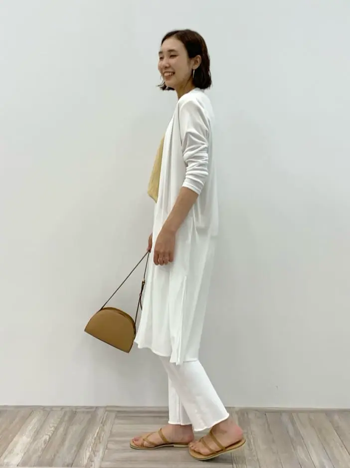 23区 秋葉 コーディネート画像