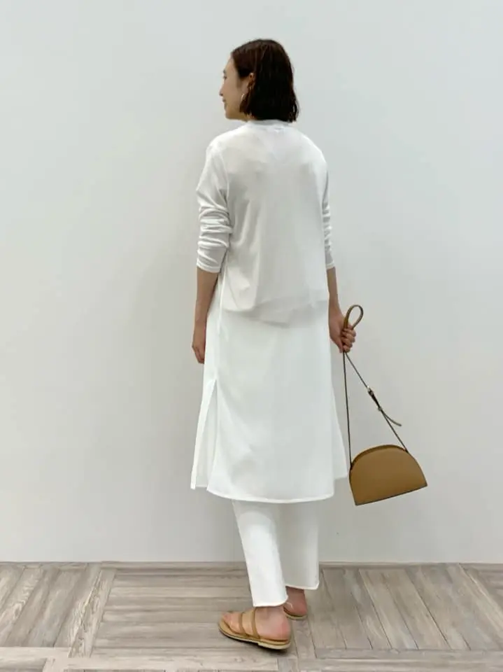 23区 秋葉 コーディネート画像