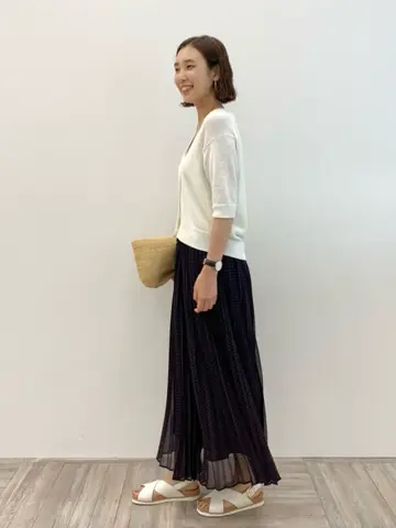 23区 秋葉 コーディネート画像