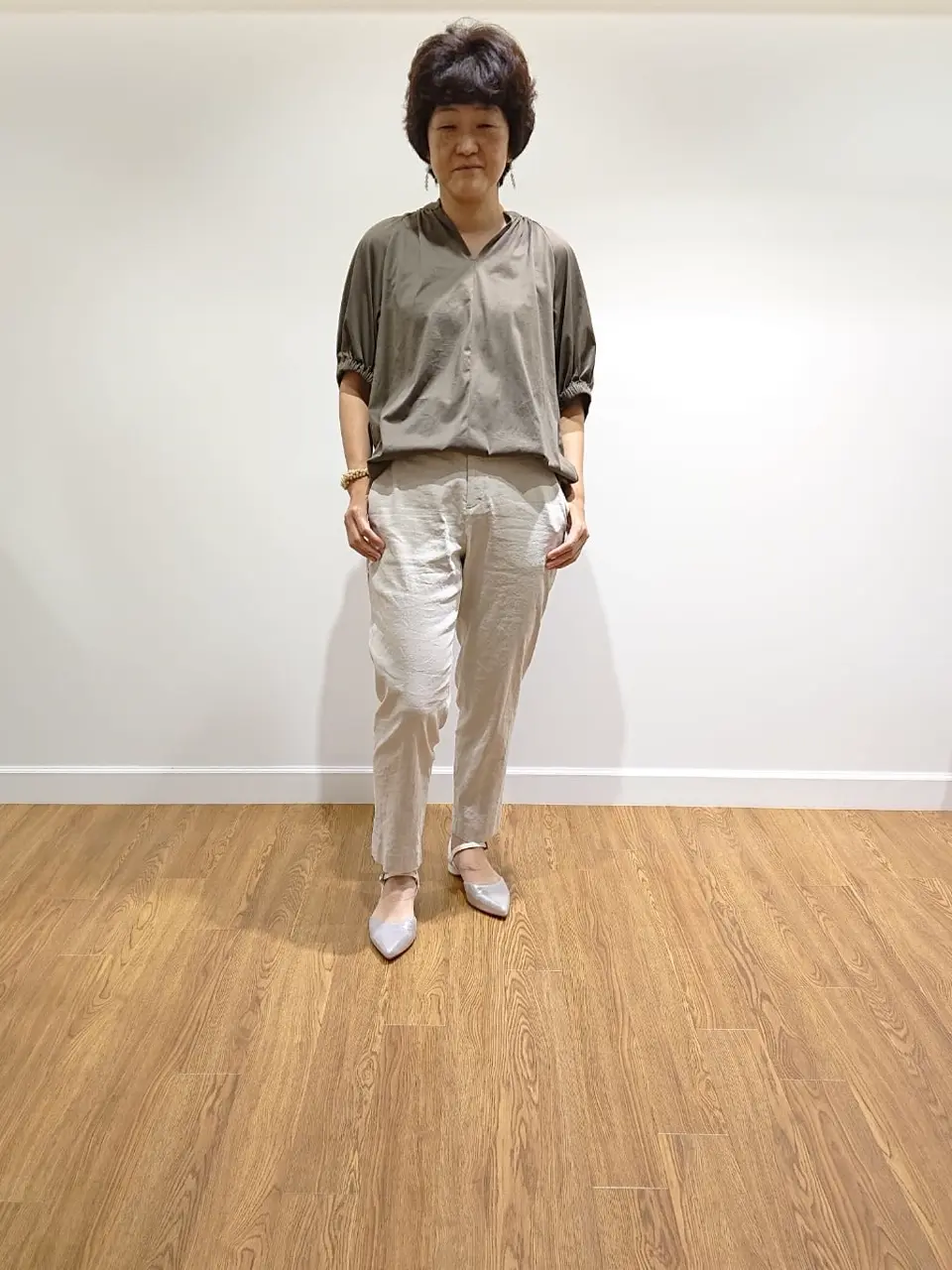  コミヤ コーディネート画像