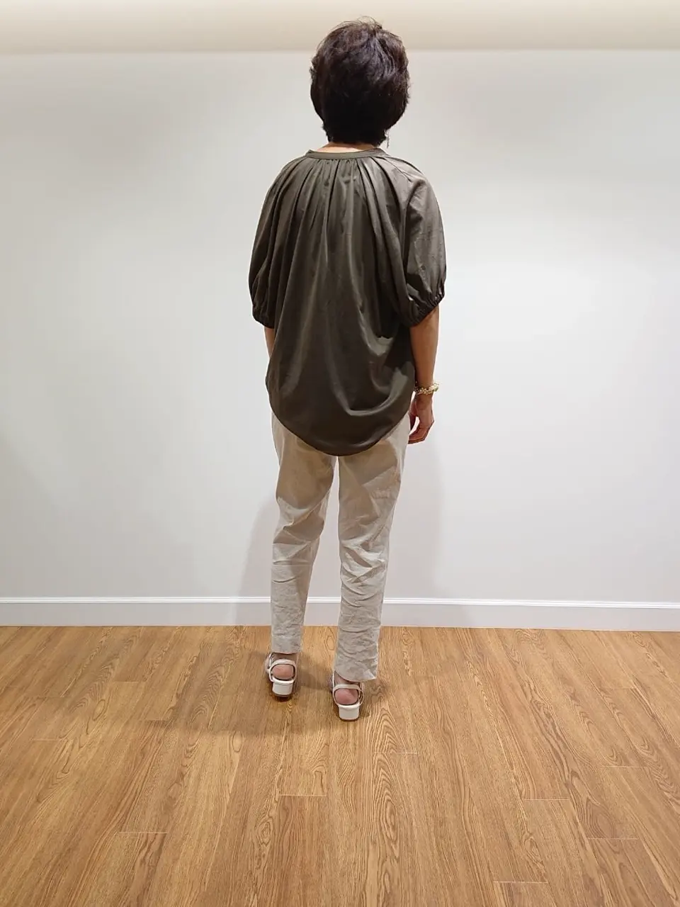 23区 コミヤ コーディネート画像