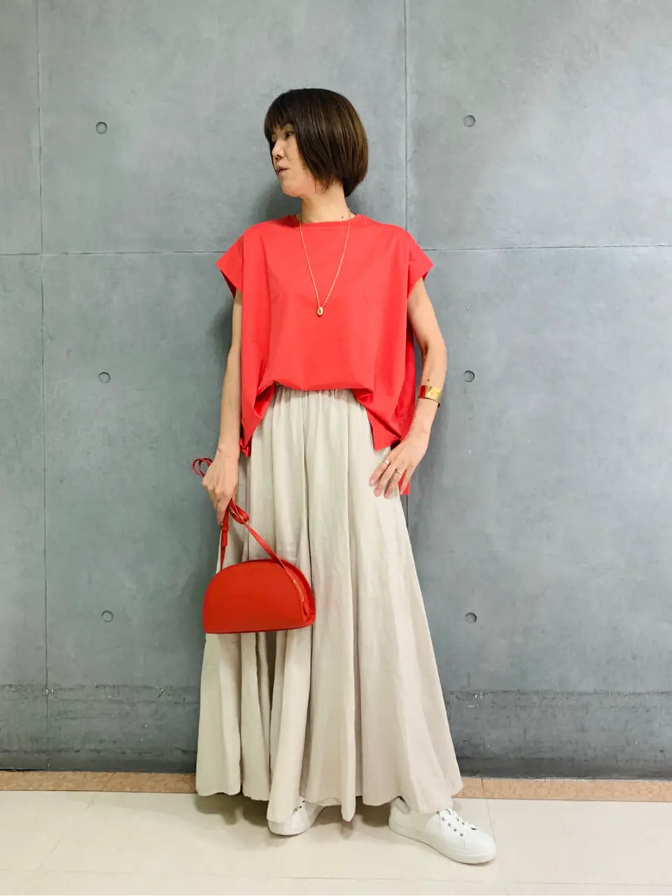  スタッフ  コーディネート画像