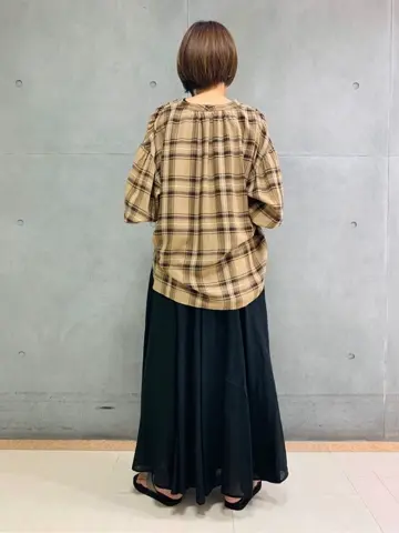 23区 スタッフ  コーディネート画像