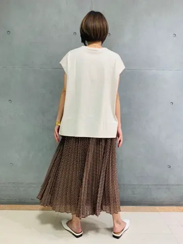 23区 スタッフ  コーディネート画像