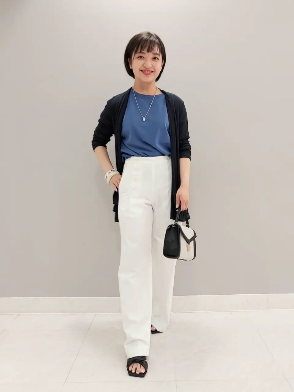  阿多 コーディネート画像