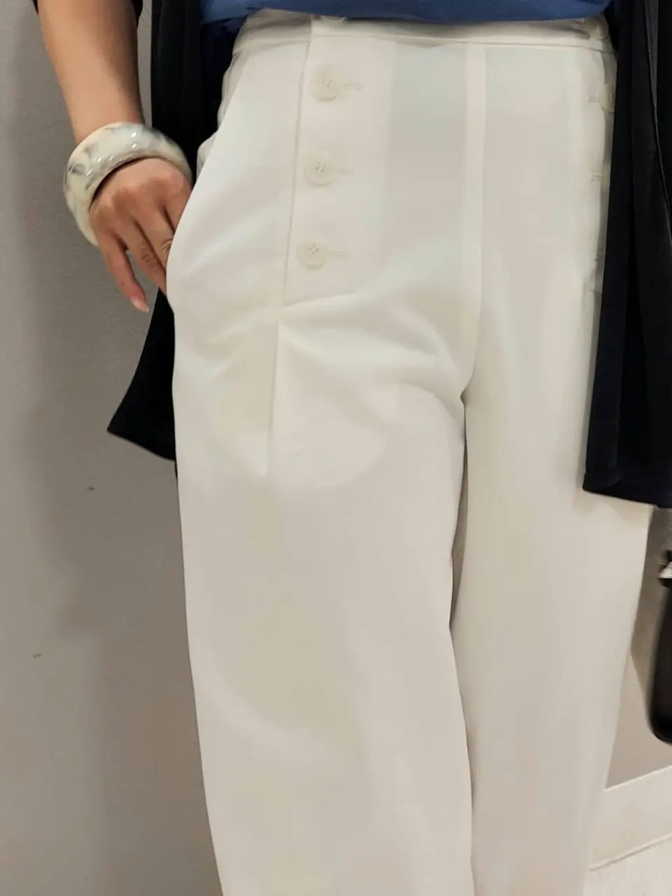 23区 阿多 コーディネート画像