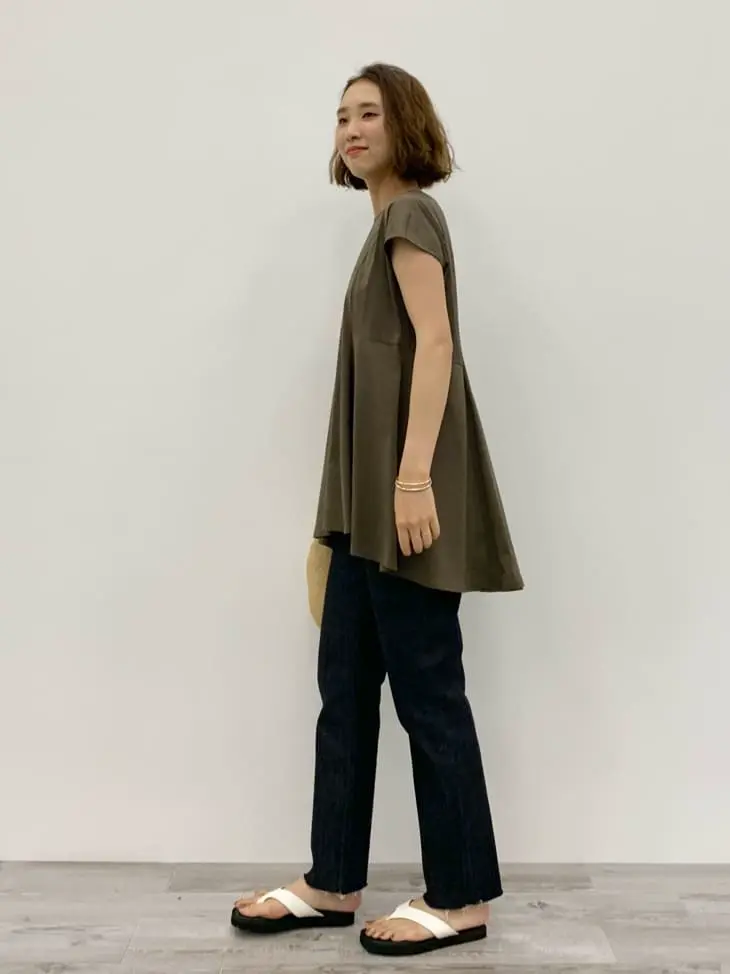 23区 秋葉 コーディネート画像