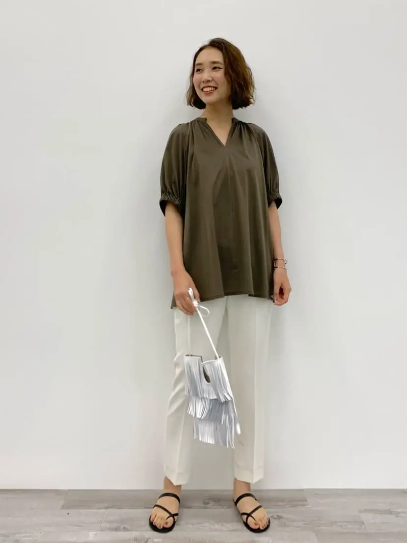 23区 秋葉 コーディネート画像