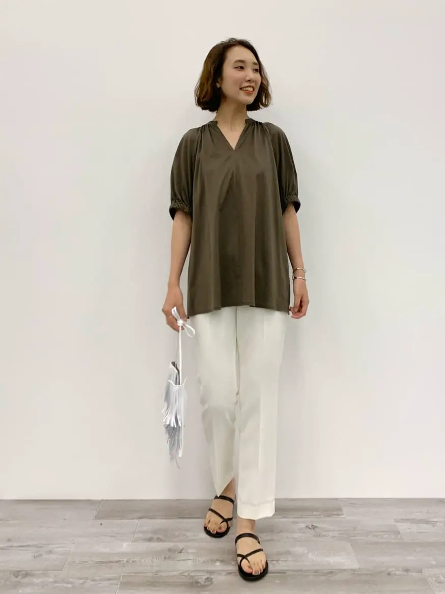 23区 秋葉 コーディネート画像