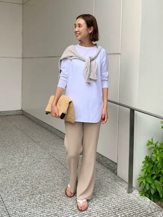 23区 秋葉 コーディネート画像