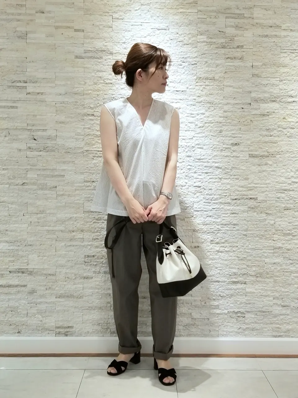 23区 MAKIKO コーディネート画像