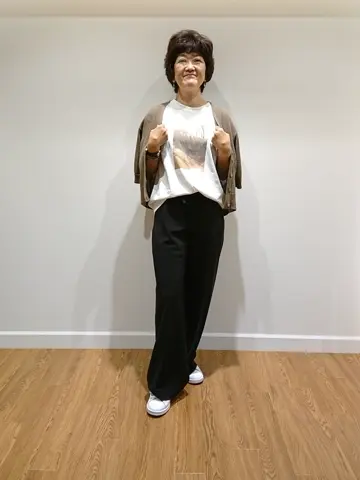 23区 コミヤ コーディネート画像