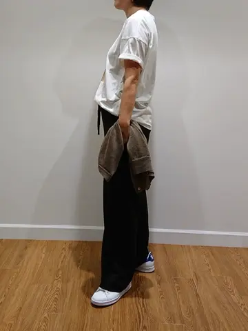 23区 コミヤ コーディネート画像