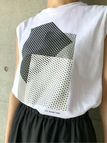 23区 板垣 コーディネート画像