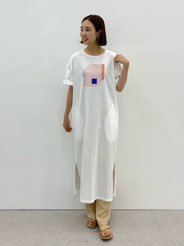 23区 秋葉 コーディネート画像