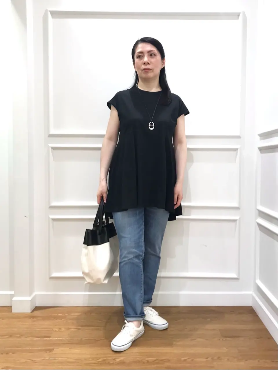  スタッフ コーディネート画像