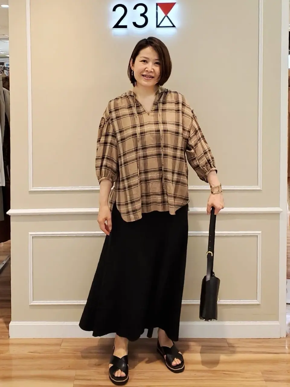  堤 コーディネート画像