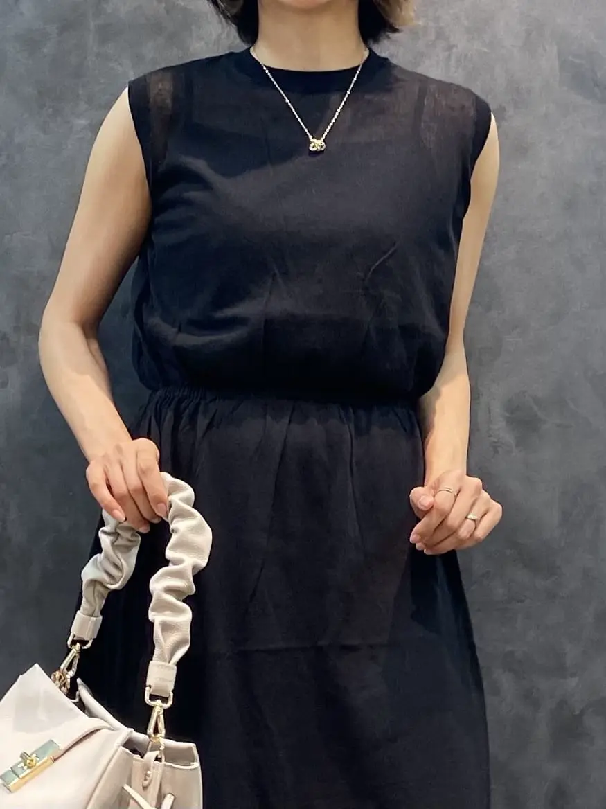 23区 佐藤 コーディネート画像