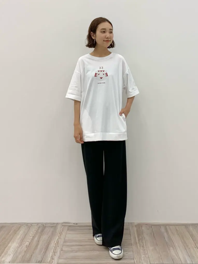 23区 秋葉 コーディネート画像