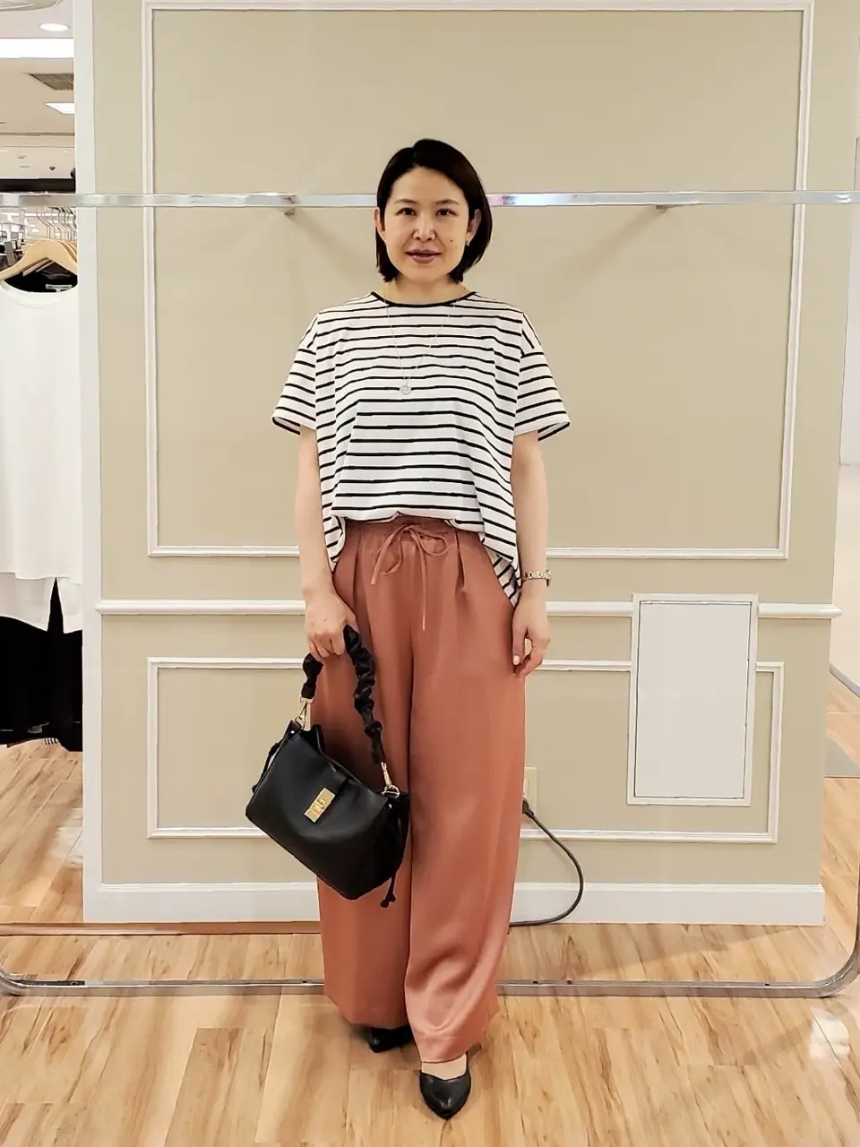  堤 コーディネート画像