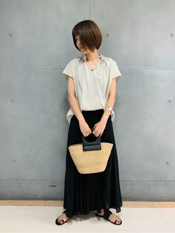 23区 スタッフ  コーディネート画像