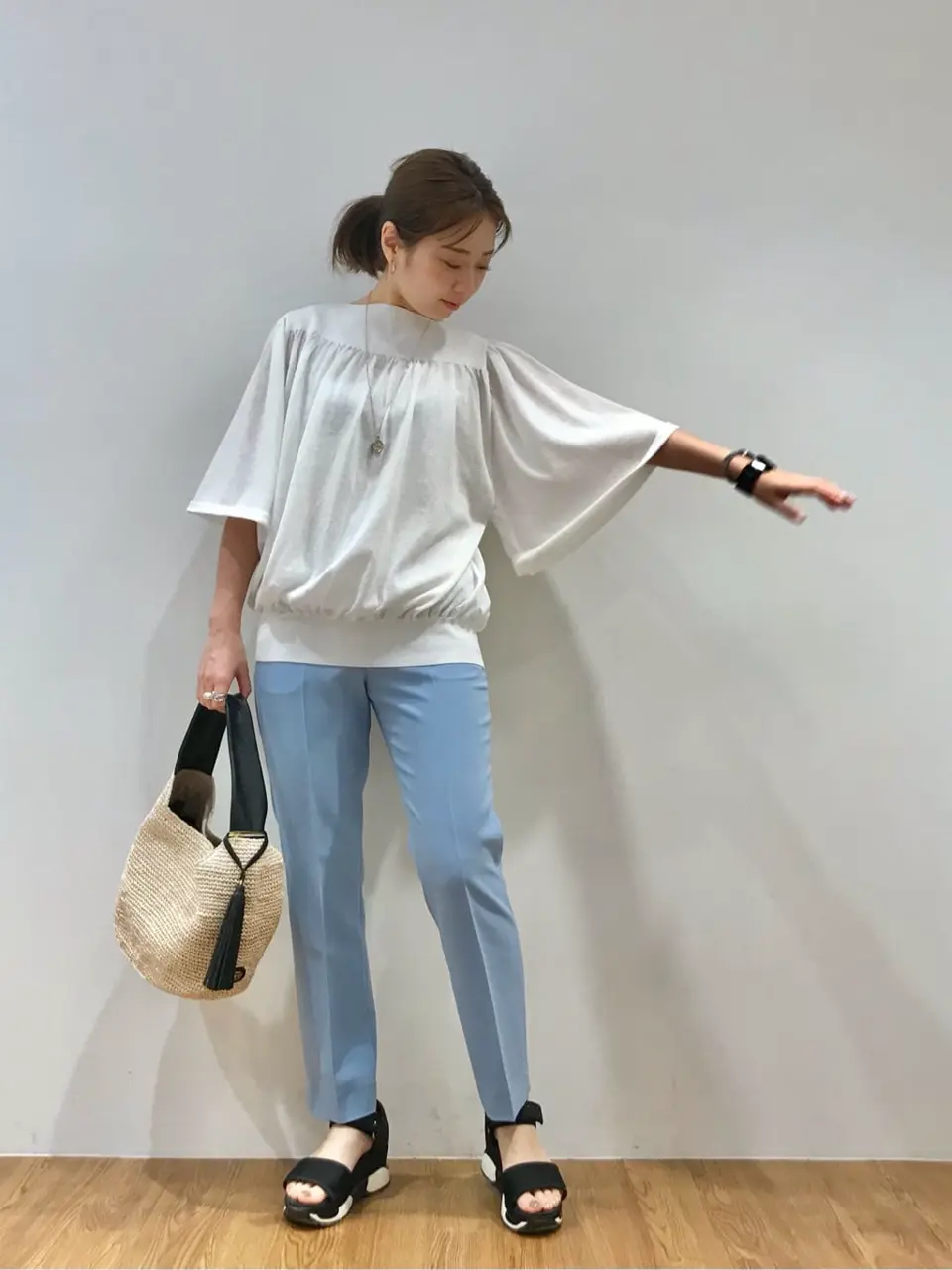 23区 西嶋 コーディネート画像