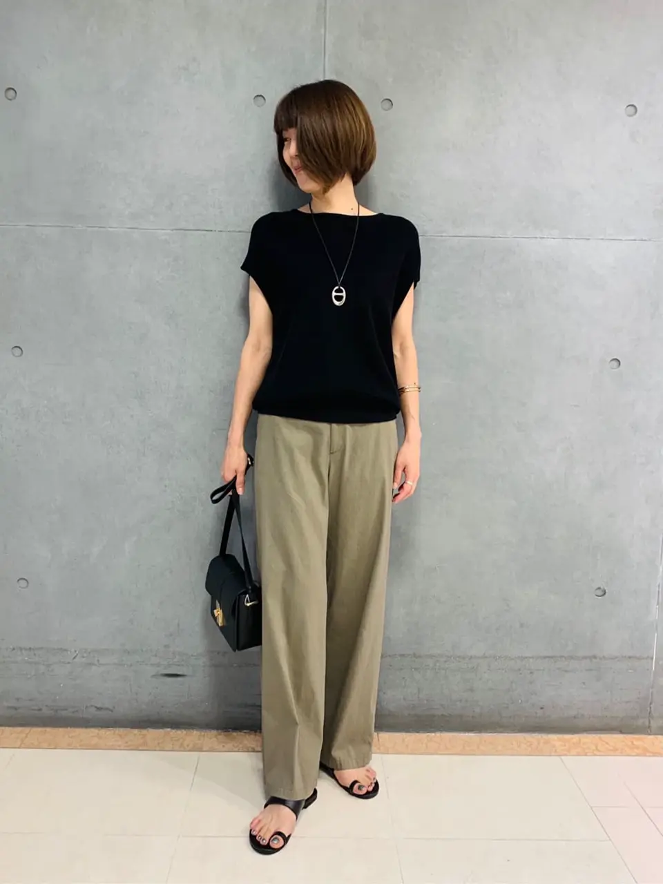  スタッフ  コーディネート画像