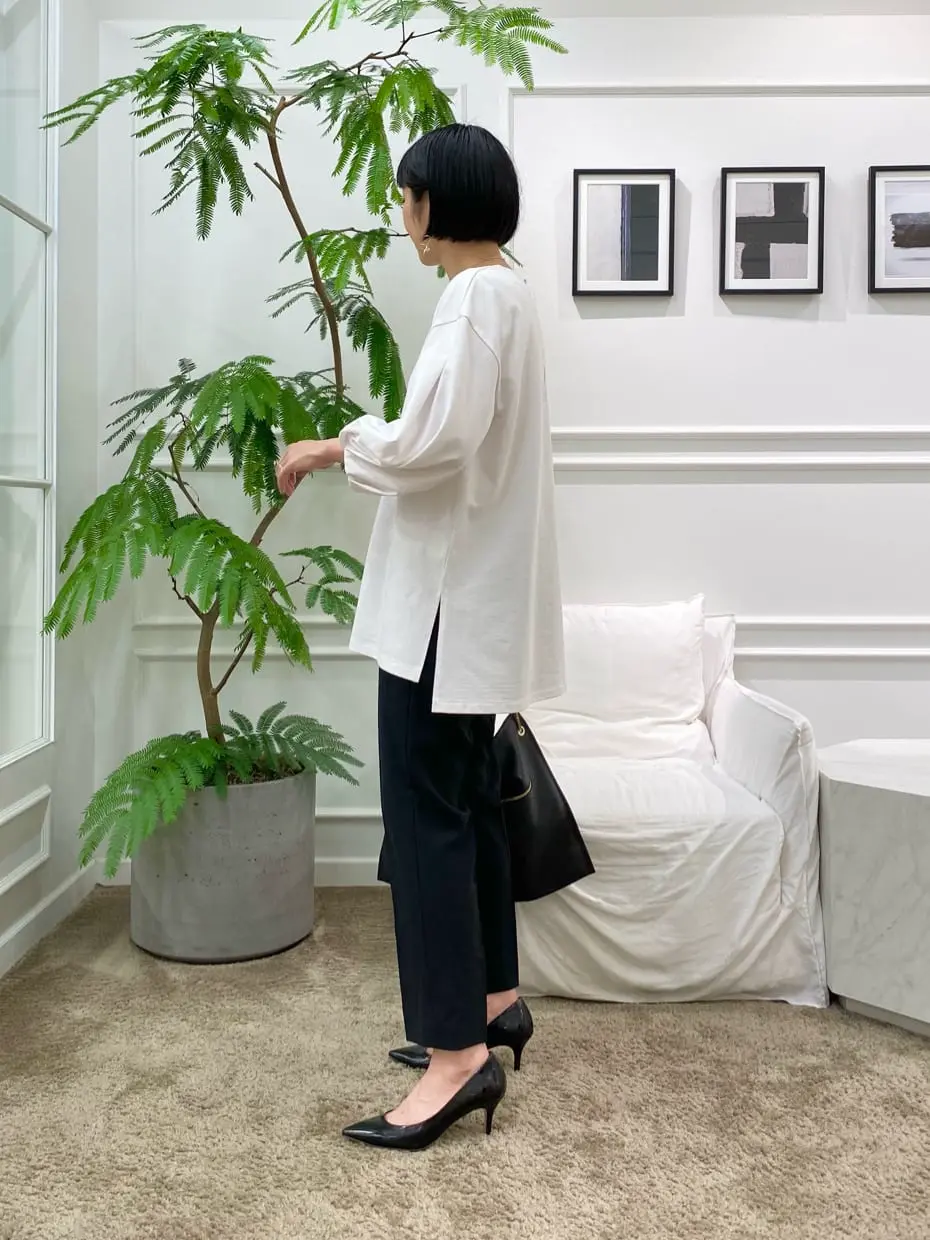 23区 岡本 コーディネート画像