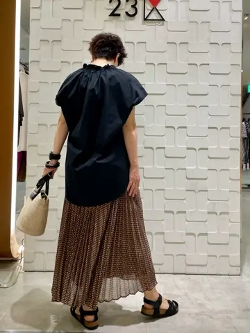 23区 スタッフ コーディネート画像