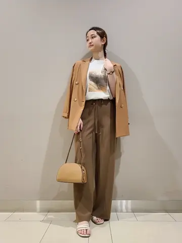 23区 スタッフ. コーディネート画像