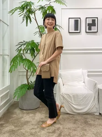 23区 岡本 コーディネート画像