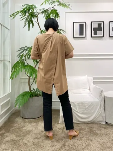 23区 岡本 コーディネート画像