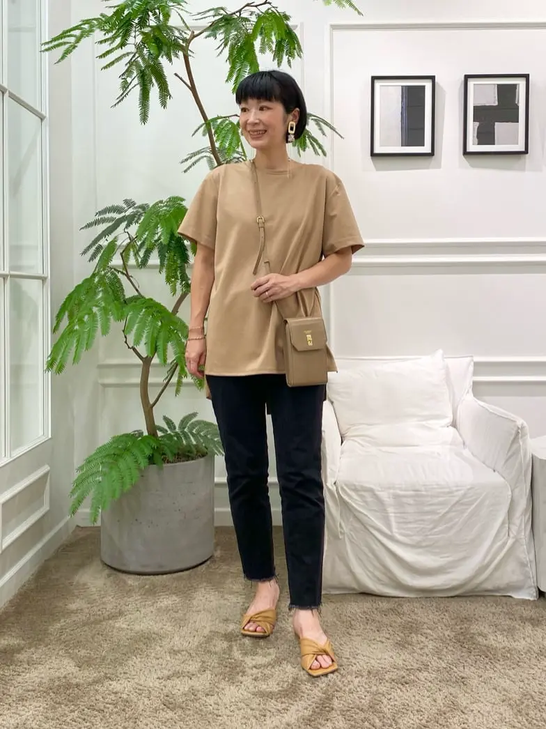 23区 岡本 コーディネート画像