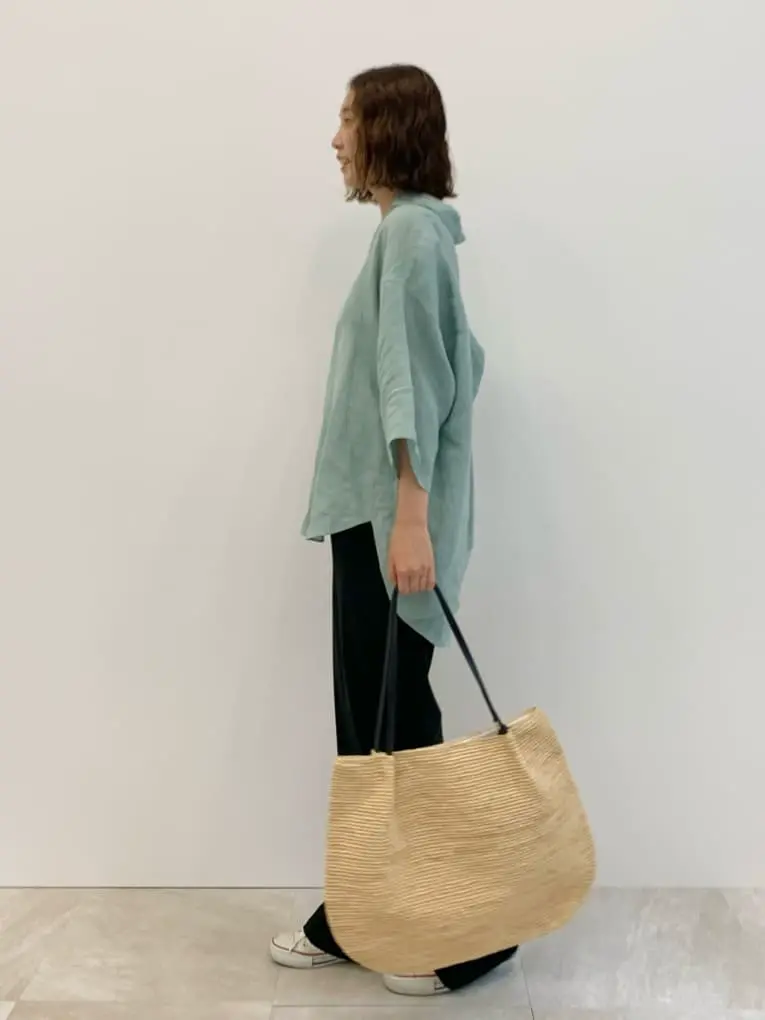 23区 秋葉 コーディネート画像