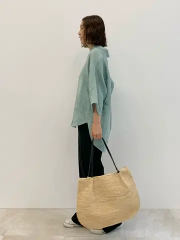 23区 秋葉 コーディネート画像