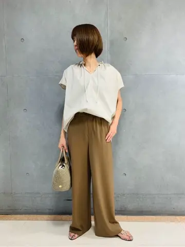 23区 スタッフ  コーディネート画像