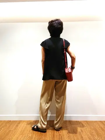 23区 コミヤ コーディネート画像