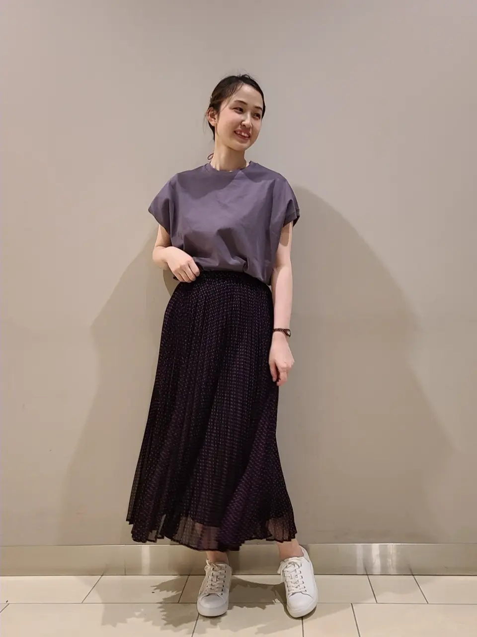  スタッフ. コーディネート画像