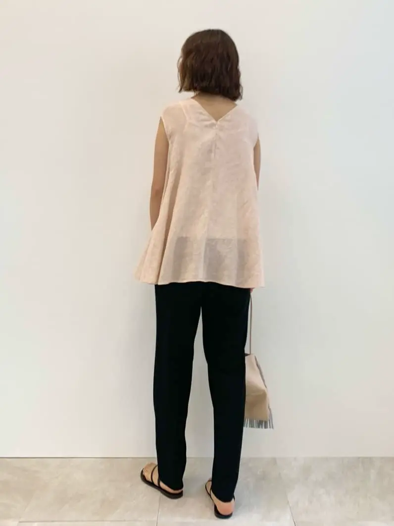 23区 秋葉 コーディネート画像