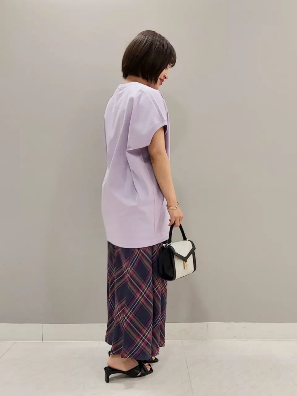 23区 阿多 コーディネート画像