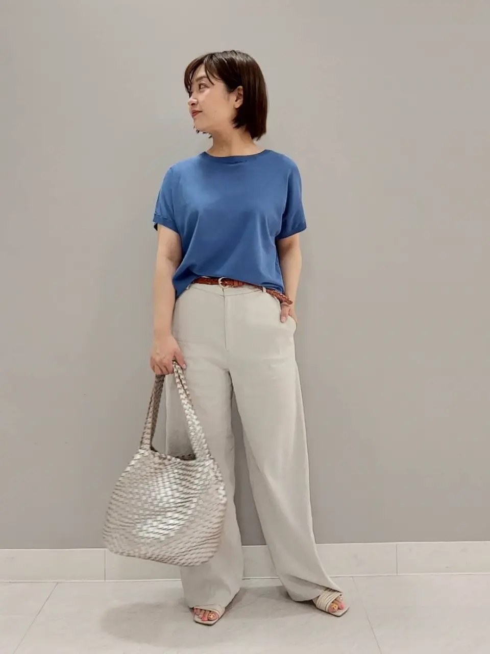  阿多 コーディネート画像