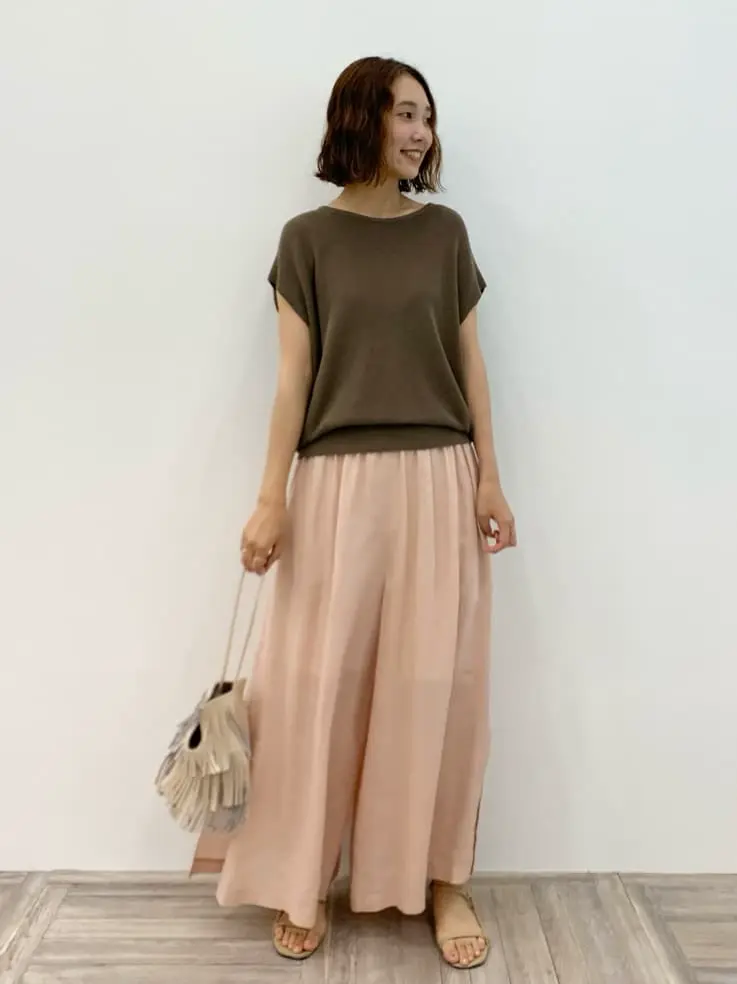 23区 秋葉 コーディネート画像